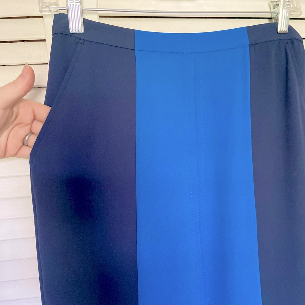 BCBG Two Tone Blue Maxi Skirt. GORGEOUS! 💎💙 - Picture 4 of 6